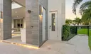 2162 Radnor Road Photo
