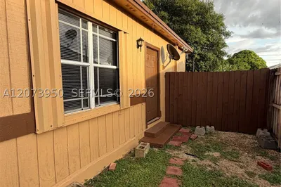 1520 NE 13th St 0 1