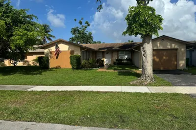 4041 NW 93rd Ave 1