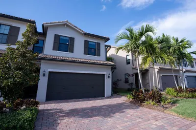 8217 Cadre Noir Road 1