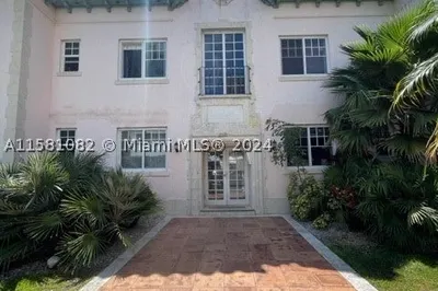 750 Pennsylvania Ave #6 1