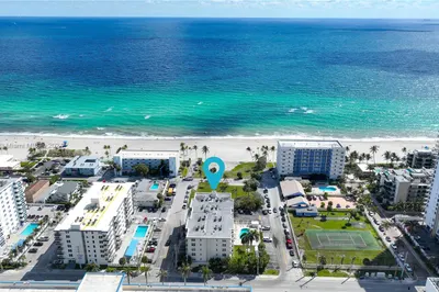 1901 S Ocean Dr #302 1
