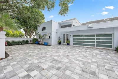103 Waters Edge Drive 1