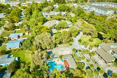2150 Pine Creek Boulevard #202 1