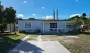 303 NW 28 Way Photo