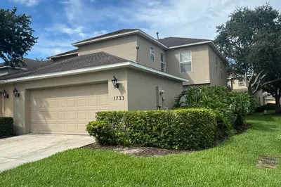 1733 Pointe West Way 1