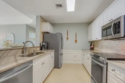 1200 Town Center Drive #502 1