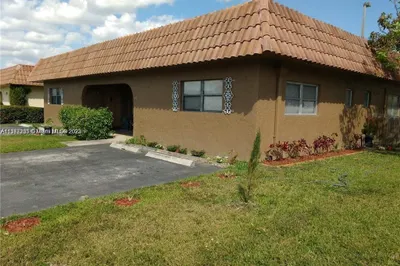 7006-7008 NW 78th Ave #7008 1