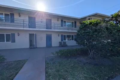 817 Lighthouse Drive #Apt A 1
