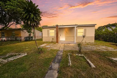 524 NW 21st Ave 1