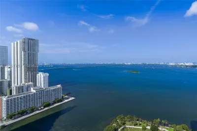 1900 N Bayshore Dr #3612 1
