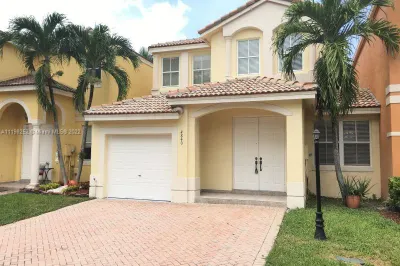 4840 NW 108th Pl 0 1