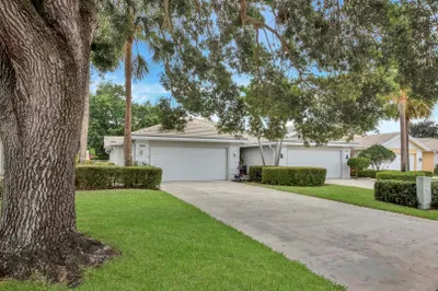 4220 Royal Oak Drive 1