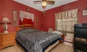 225 E 43rd St Photo