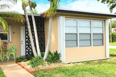 1042 NORTH Drive #D 1