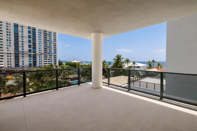 305 BRINY Avenue #406 1