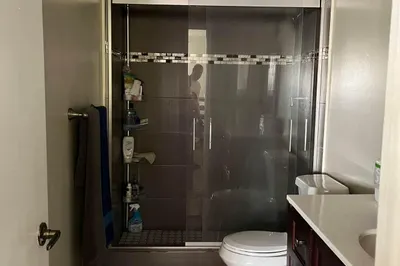 WALTERS-BATHROOM-02