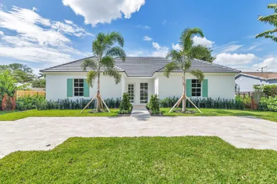 336 Russlyn Drive 1