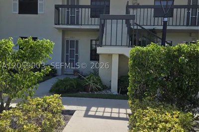 3020 Florida Blvd #203-C 1