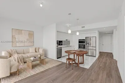 1170 E Hallandale Beach Blvd #1003 1