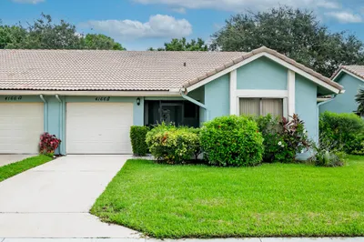 4166 Gator Trace Villas Circle #B 1