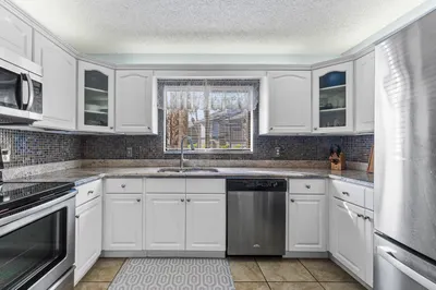 1611 Cabot Lane #3 1
