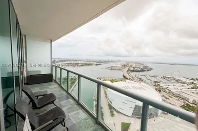 888 Biscayne Blvd #4005 1