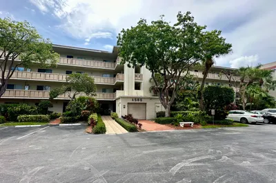 6585 Kensington Lane #Apt 207 1