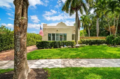 813 Avon Road 1