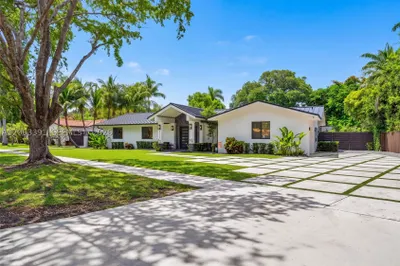 17701 SW 87th Ave 1