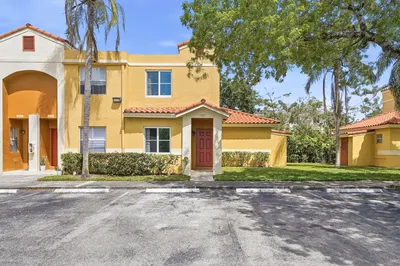 3832 NW 90th Avenue #3832 1