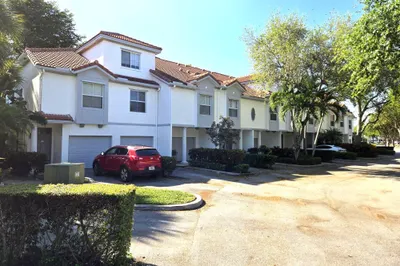 2024 Alta Meadows Lane #808 1