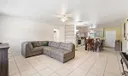 607 Palm Avenue Photo