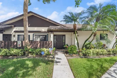2542 Carambola Circle N #1833 1
