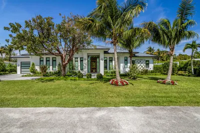 401 NW 18th Street 1