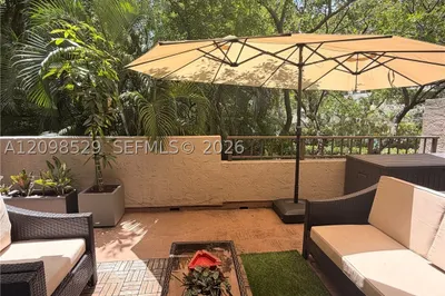 181 Crandon Blvd #109 1
