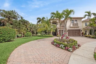 739 Cote Azur Drive 1