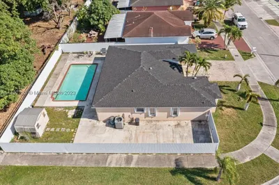 12497 SW 199th Ter 1