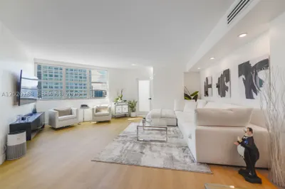 801 Brickell Bay Dr #1962 1