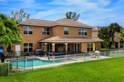 9297 Sedgewood Drive 1