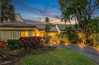 349 NW 94th Ter 1