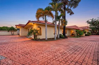 5550 SW 87th Ave 1