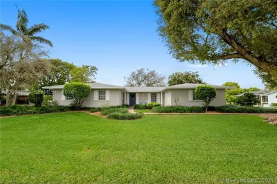 16220 SW 88th Ave Rd 1