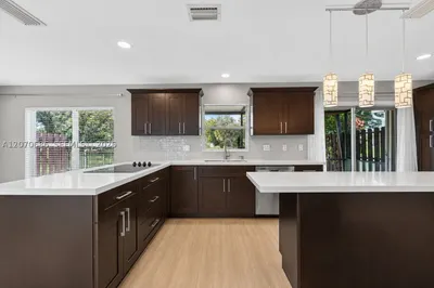 4848 Grapevine Way #4848 1