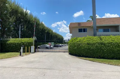 14500 SW 88th Ave #224 1