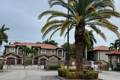 16907 NW 14th Ave 1