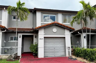 2825 SW 127th Way 1