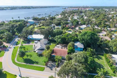 545 S Lake Drive 1
