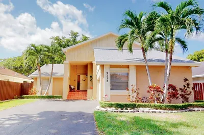 5312 SW 151st Pl 1