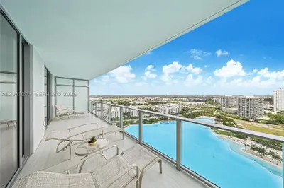 2411 Laguna Circle #2010 1